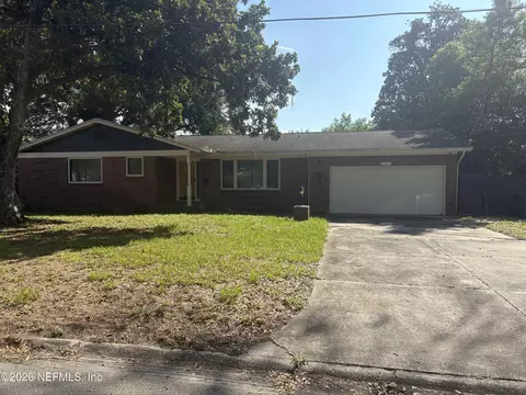 1311 Granvdiew Dr, Jacksonville, FL 32211