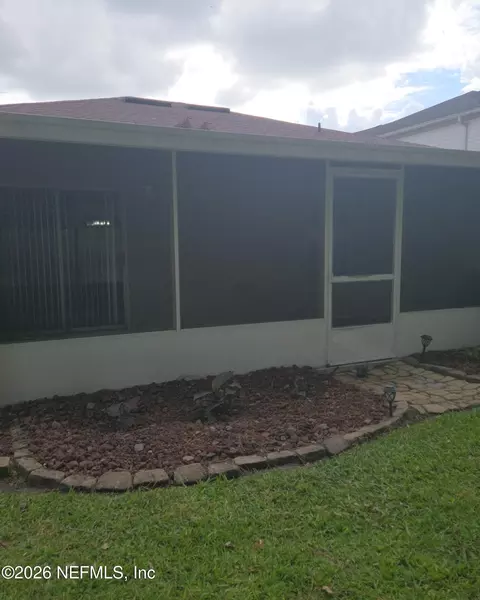 Exterior - 1663 E Jayhawk Ln E, Jacksonville, FL 32221 photo 9 of 9