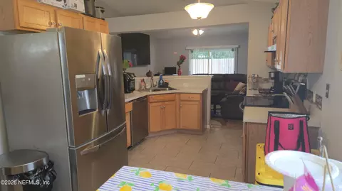 Kitchen - 1663 E Jayhawk Ln E, Jacksonville, FL 32221 photo 1 of 4