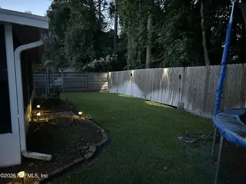 Exterior - 1663 E Jayhawk Ln E, Jacksonville, FL 32221 photo 10 of 10