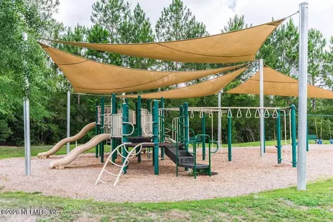 View/Area - 65849 Edgewater Dr, Yulee, FL 32097 photo 6 of 6