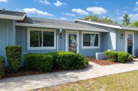 107 Rio Del Mar St #B, Saint Augustine Beach, FL 32080 photo 2