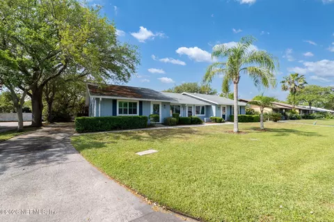 107 Rio Del Mar St #B, Saint Augustine Beach, FL 32080 photo 3
