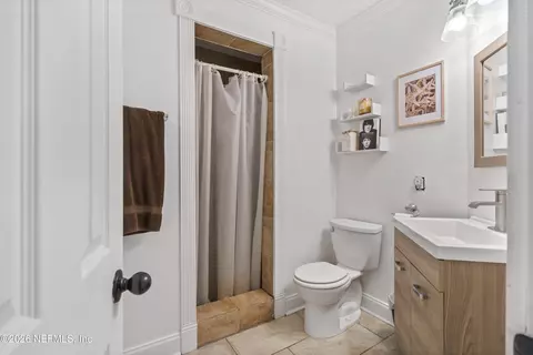 Bath - 6460 Old Dixie Dr, Saint Augustine, FL 32095 photo 3 of 4