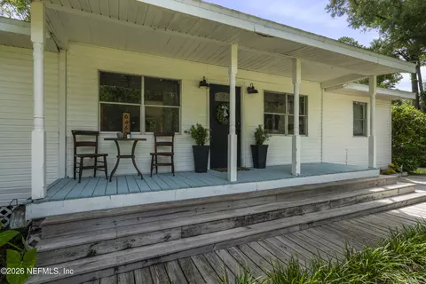 Exterior - 6460 Old Dixie Dr, Saint Augustine, FL 32095 photo 7 of 8