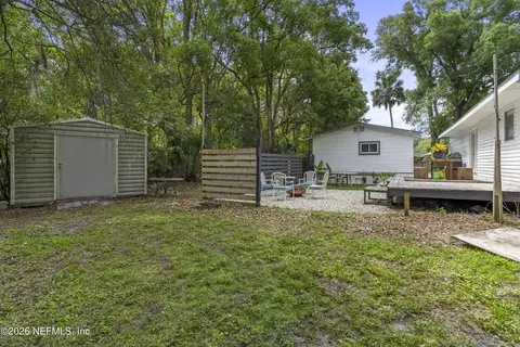 Exterior - 6460 Old Dixie Dr, Saint Augustine, FL 32095 photo 5 of 8