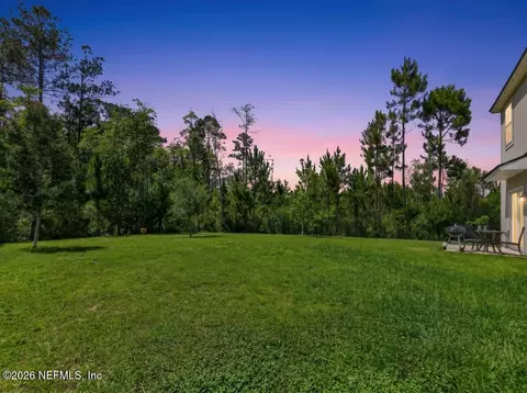 Exterior - 75588 Bridgewater Dr, Yulee, FL 32097 photo 6 of 7