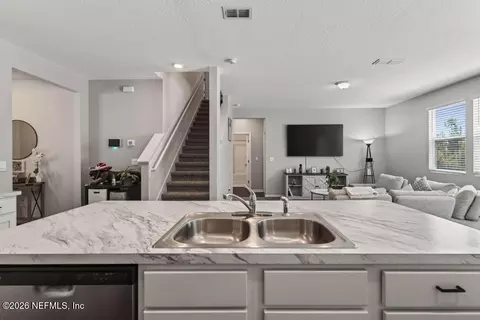 Entry Way - 75588 Bridgewater Dr, Yulee, FL 32097 photo 5 of 8