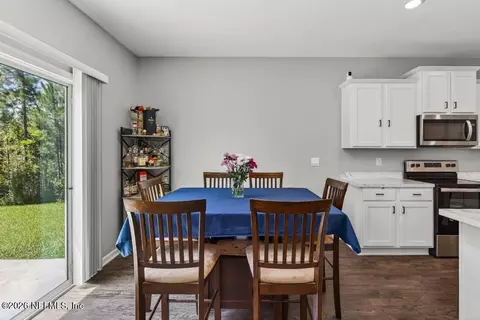 Dining - 75588 Bridgewater Dr, Yulee, FL 32097 photo 1 of 2