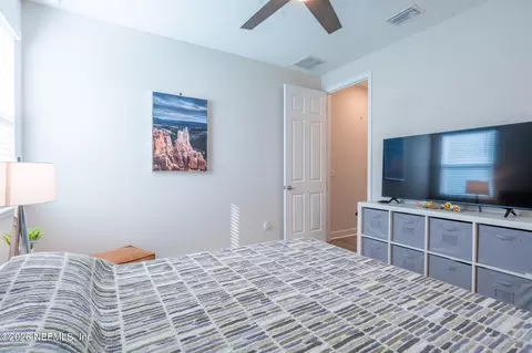 Bedroom - 595 Elm Creek Dr, Saint Augustine, FL 32092 photo 6 of 9