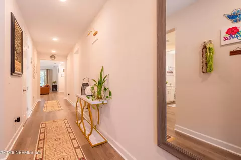 Entry Way - 595 Elm Creek Dr, Saint Augustine, FL 32092 photo 4 of 7