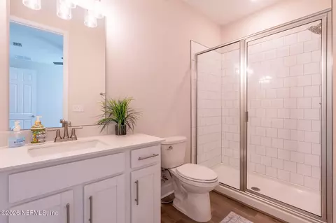Bath - 595 Elm Creek Dr, Saint Augustine, FL 32092 photo 3 of 4