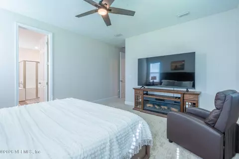 Bedroom - 595 Elm Creek Dr, Saint Augustine, FL 32092 photo 3 of 9