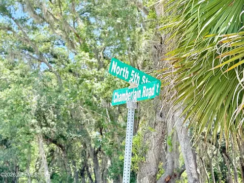 438 Chamberlain Rd, Satsuma, FL 32189 photo 3