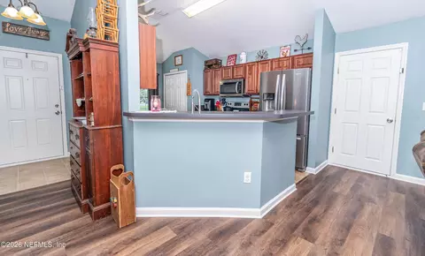 Entry Way - 431 Thomas Ct, Macclenny, FL 32063 photo 1 of 1
