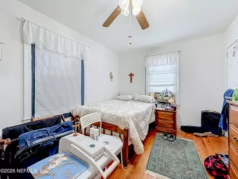 Bedroom - 271 E 48th St, Jacksonville, FL 32208 photo 4 of 4