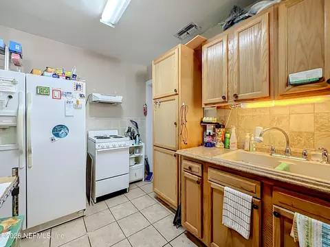 Kitchen - 271 E 48th St, Jacksonville, FL 32208 photo 2 of 2