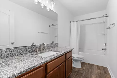 Bath - 446 Servia Dr, Saint Johns, FL 32259 photo 2 of 3