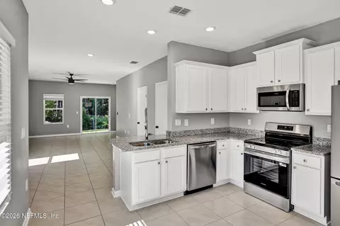 Kitchen - 72 Vero Dr, Saint Augustine, FL 32095 photo 2 of 3