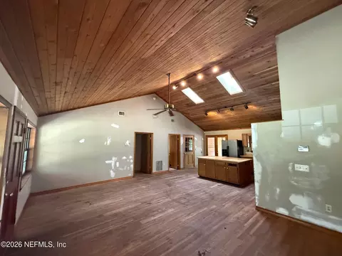 Living - 4883 Gopher Cir, Middleburg, FL 32068 photo 2 of 4