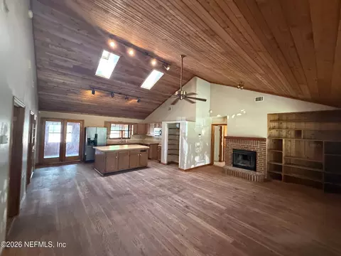 Living - 4883 Gopher Cir, Middleburg, FL 32068 photo 1 of 4