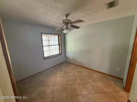 Bedroom - 4883 Gopher Cir, Middleburg, FL 32068 photo 2 of 6