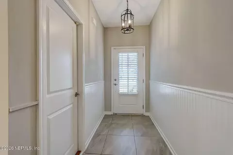 Entry Way - 530 Pine Bluff Dr, Saint Augustine, FL 32092 photo 3 of 7