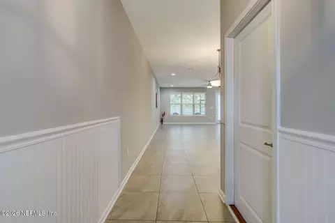 Entry Way - 530 Pine Bluff Dr, Saint Augustine, FL 32092 photo 2 of 7