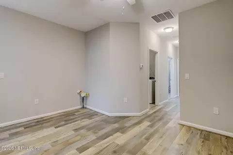 Entry Way - 530 Pine Bluff Dr, Saint Augustine, FL 32092 photo 6 of 7