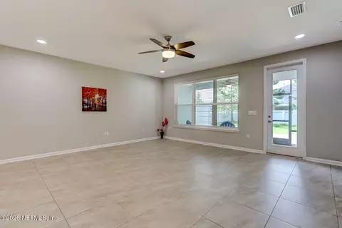 Living - 530 Pine Bluff Dr, Saint Augustine, FL 32092 photo 3 of 4