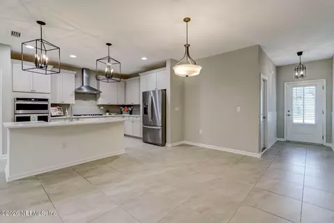 Entry Way - 530 Pine Bluff Dr, Saint Augustine, FL 32092 photo 4 of 7