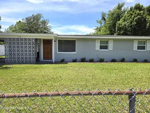 7056 Sonora Dr, Jacksonville, FL 32244