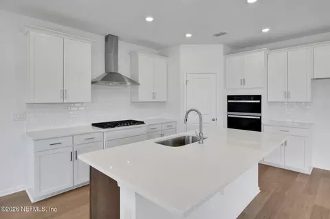 Kitchen - 167 Lake Frances Dr, Saint Augustine, FL 32092 photo 3 of 4