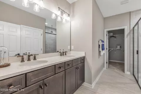 Bath - 892 Brook Forest Dr, Saint Augustine, FL 32092 photo 1 of 1