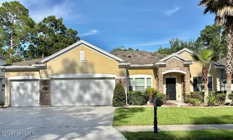 11337 Glenlaurel Estates Dr, Jacksonville, FL 32257