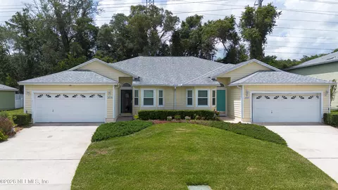 12016 Meadowview Dr S, Jacksonville, FL 32225