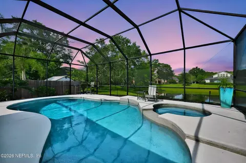 1333 S Hideaway Dr, Saint Johns, FL 32259