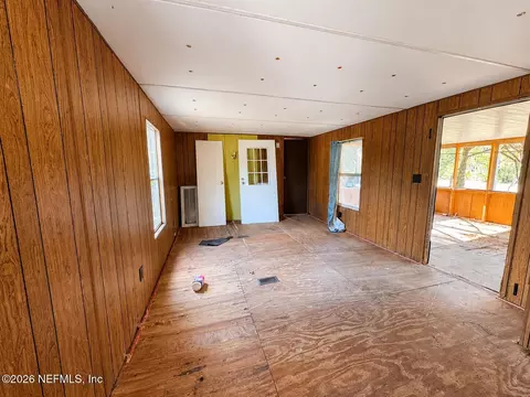 602 Junior Lake Dr, Interlachen, FL 32148 photo 10