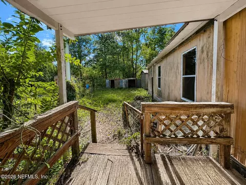 602 Junior Lake Dr, Interlachen, FL 32148 photo 17