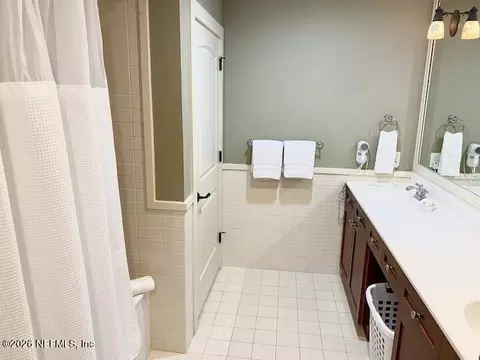 Bath - 955 Registry Blvd #206, Saint Augustine, FL 32092 photo 1 of 1