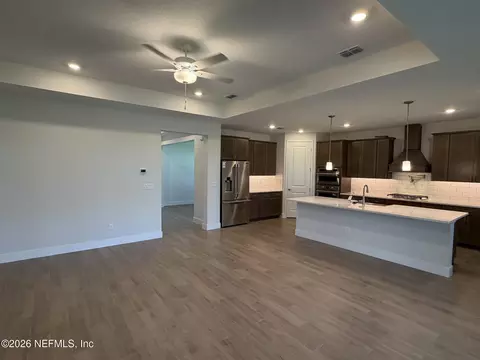 Living - 381 Murphys Dr, Saint Johns, FL 32259 photo 2 of 3