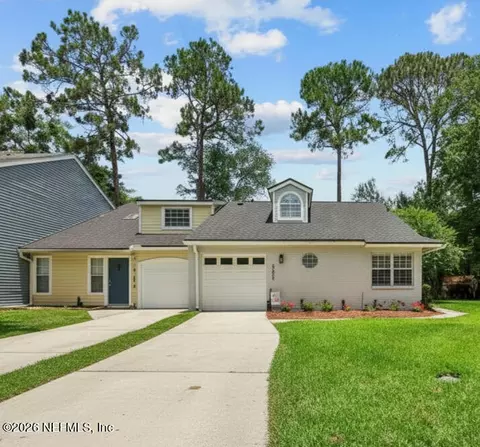 8203 Dunbarton Ct, Jacksonville, FL 32244