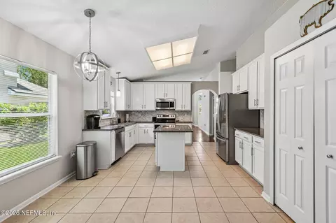 Kitchen - 2839 Sheephead Ct, Saint Augustine, FL 32092 photo 4 of 4