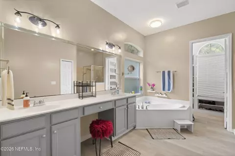 Bath - 836 Cypress Crossing Trl, Saint Augustine, FL 32095 photo 2 of 7
