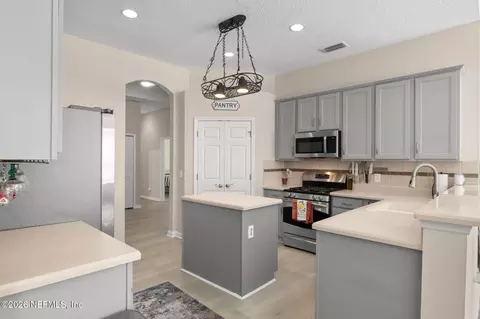 Kitchen - 836 Cypress Crossing Trl, Saint Augustine, FL 32095 photo 2 of 5