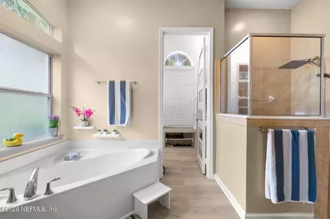 Bath - 836 Cypress Crossing Trl, Saint Augustine, FL 32095 photo 3 of 7