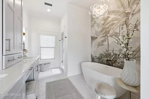 Bath - 688 Ocean Palm Way, Saint Augustine Beach, FL 32080 photo 11 of 14