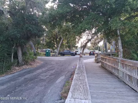 Exterior - 320 Lobelia Rd, Saint Augustine, FL 32086 photo 15 of 16