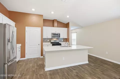 Kitchen - 5 Caddy Ct, Bunnell, FL 32110 photo 6 of 6