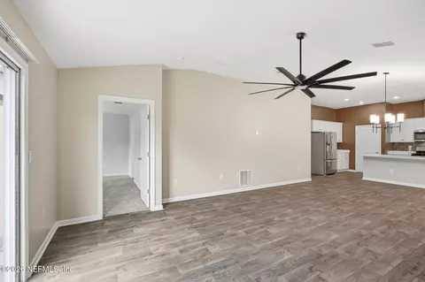 Living - 5 Caddy Ct, Bunnell, FL 32110 photo 2 of 2